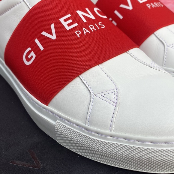 ❤️🤍Givenchy Urban Street Sneaker - Picture 15 of 15